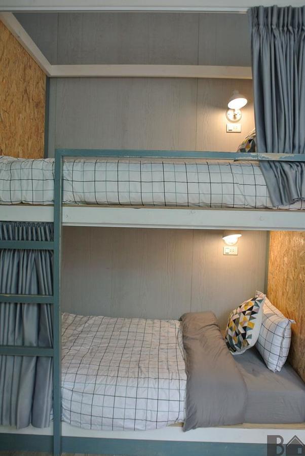 Hostel Bobooks Chiayi Exterior foto